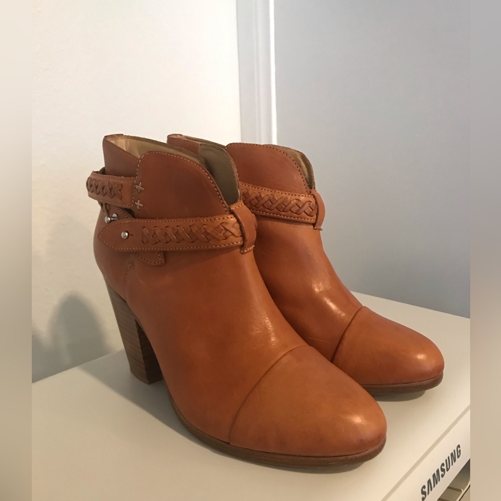 Rag & Bone brown camel Harrow braided belted ankle leather boots SZ 8.5 - Picture 3 of 11